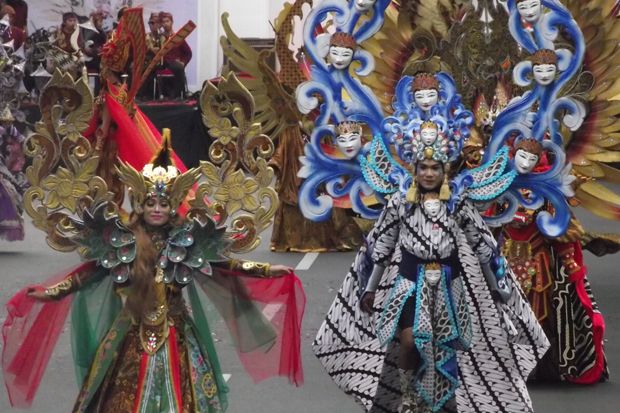 Semarak Solo Batik Carnival...