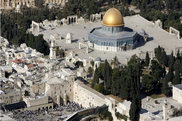Polisi Israel Tutup...