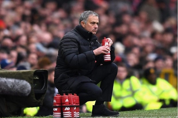 Mourinho: United Butuh...