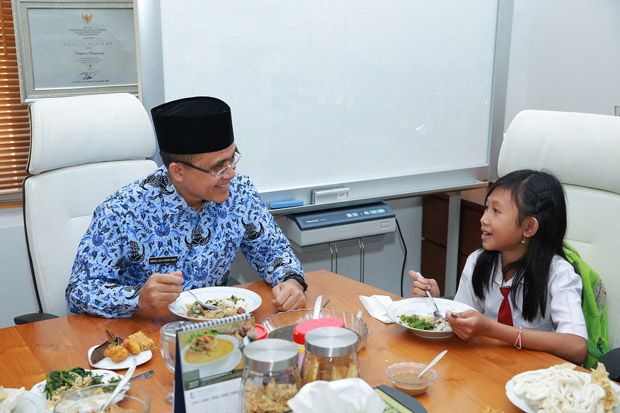 Bupati Anas Minta Maaf...