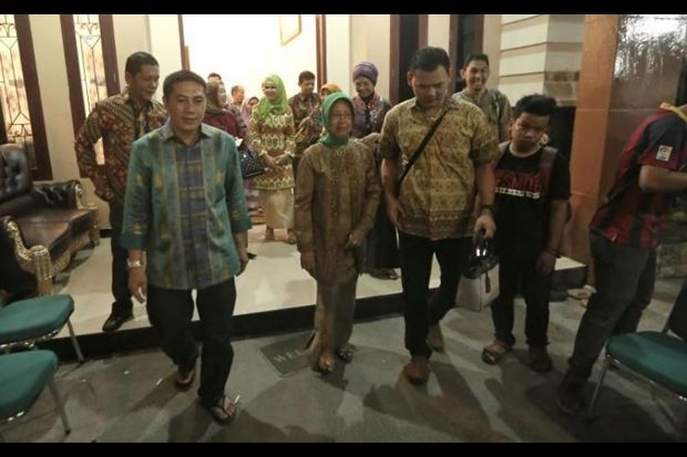 Dirawat Empat Hari,...