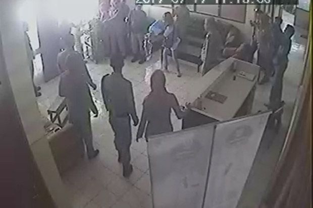 Mengamuk di Kantor Satpol...