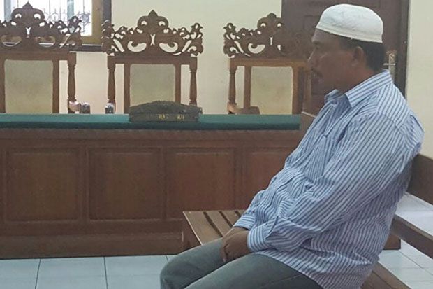 Sembunyikan Sabu-Sabu...