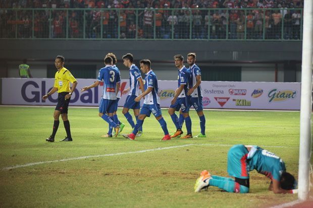 Mental Persija Belum...