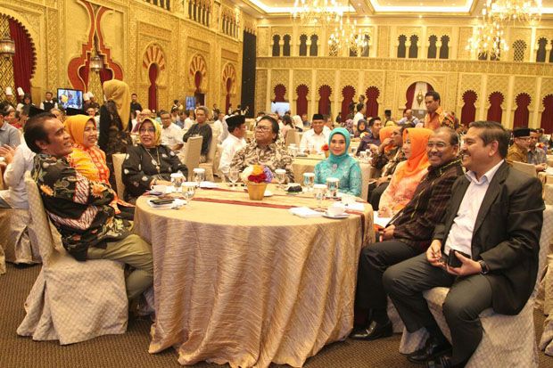 Ketua DPD Oesman Sapta...