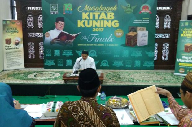 Musabaqoh Kitab Kuning,...