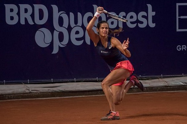 Goerges Rebut Semifinal...