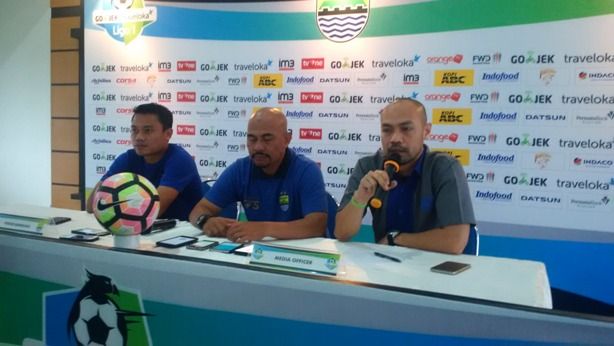 Persib Siap Hentikan...