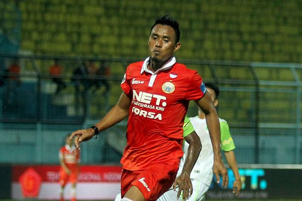 Meski Hormati Fans Persib,...