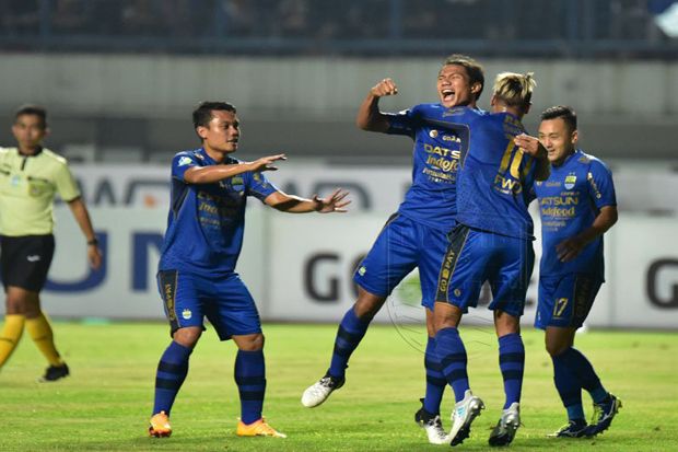 Unggul Pemain, Persib...