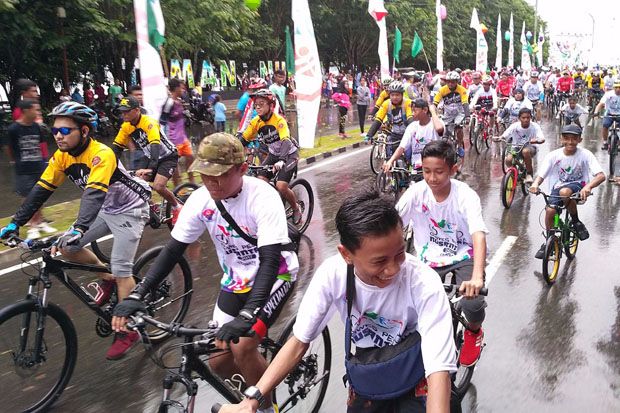 Peserta Gowes Pesona...