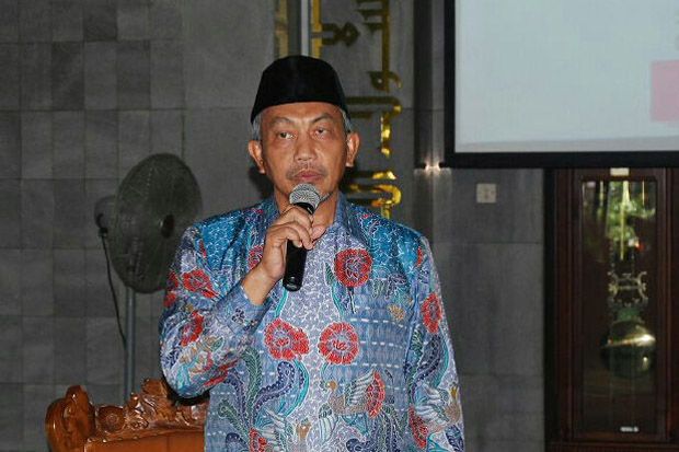 Istri Aher dan Wakil...