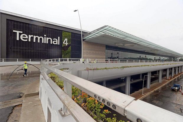 Bandara Changi Pamerkan...