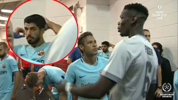 Neymar dan Pogba Bisik-bisik...