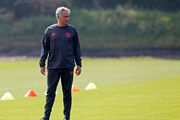 Mourinho Senang MU Kalah