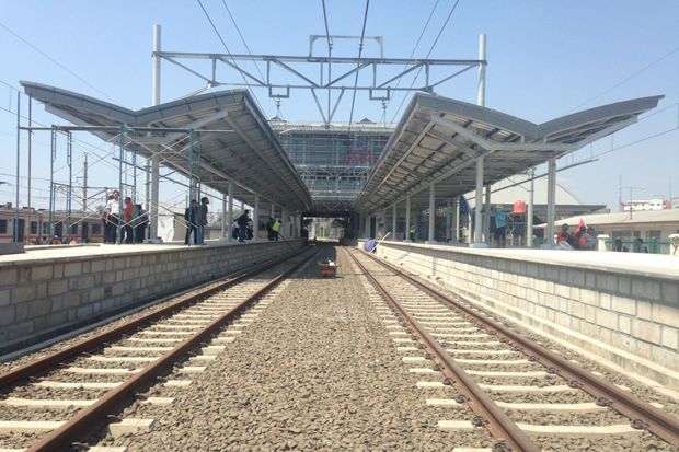 Kemenhub: KRL Cikarang-Jakarta...