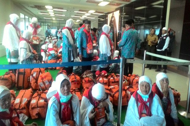 Tiga Calhaj asal Padang...