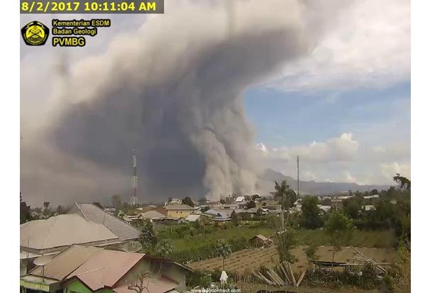 Gunung Sinabung 20 Kali...