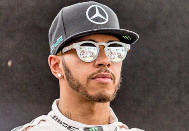 Gaya Jetset Lewis Hamilton...