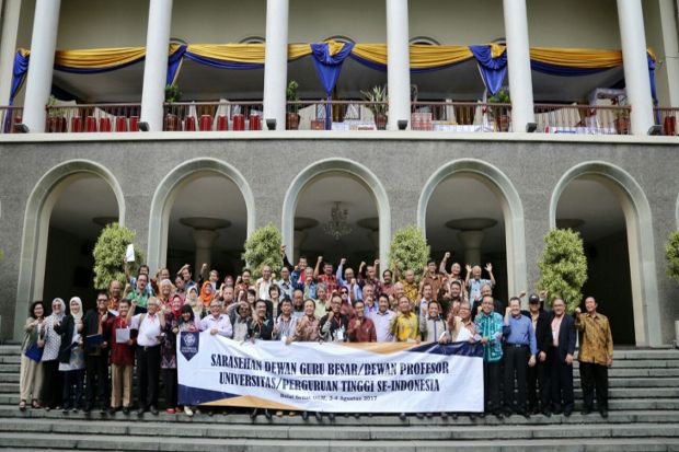 Forum Guru Besar Indonesia,...