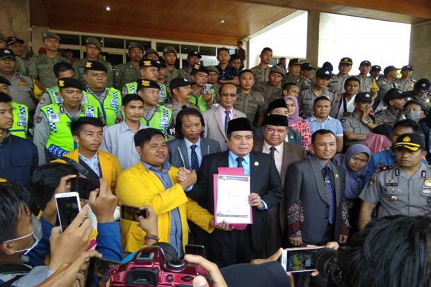 DPRD Sumsel akan Panggil...