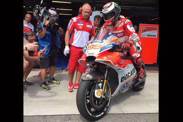 FP2 MotoGP Brno: Marquez-Rossi...