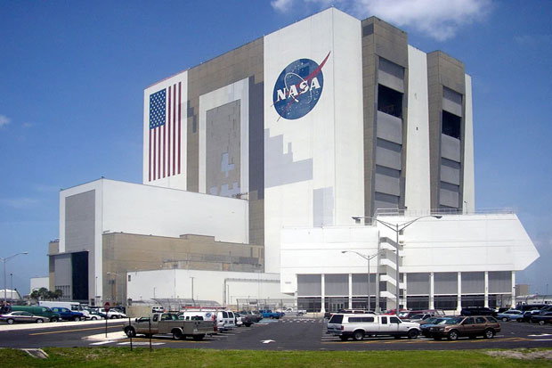 NASA Buka Lowongan Kerja...
