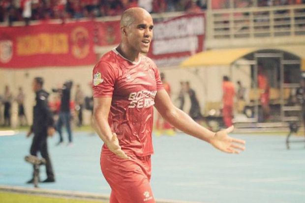 Sampaikan Kata Perpisahan,...