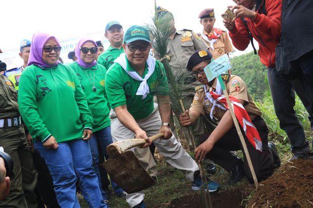 Peduli Lingkungan, PKB...