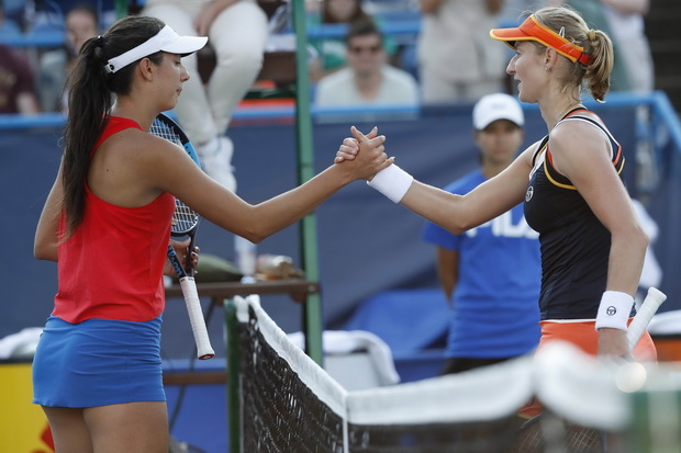 Makarova ke Final, Aoyama/Voracova...