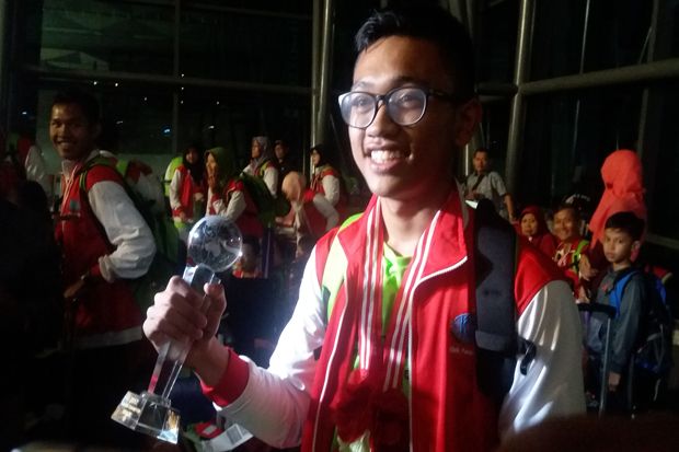 Pelajar Indonesia Sabet...