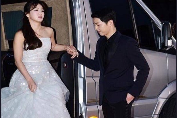 Song Joong Ki dan Song...