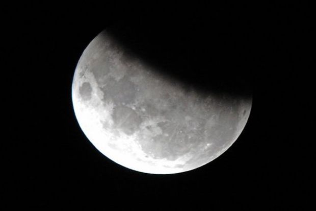 BMKG: Gerhana Bulan...