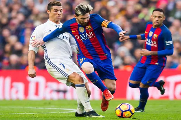 Messi Pemain Terhebat...