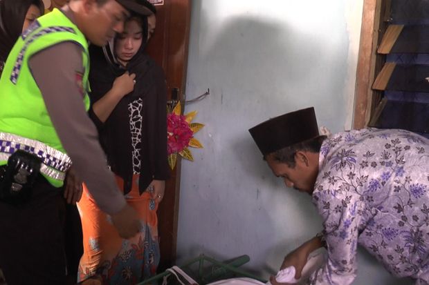 Pesta Miras Oplosan,...