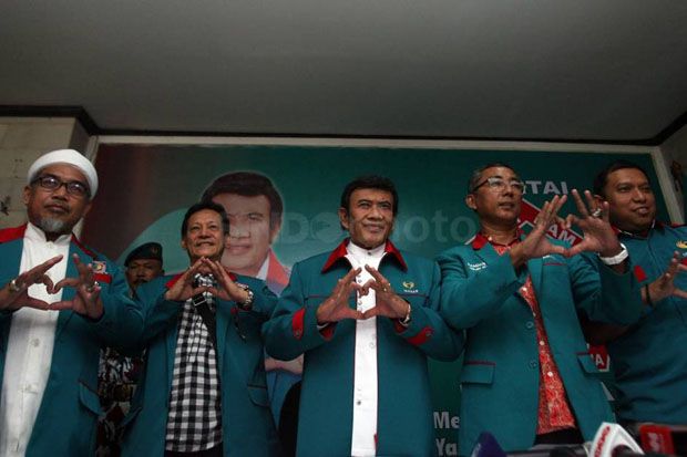 Ketua Umum Partai Idaman,...