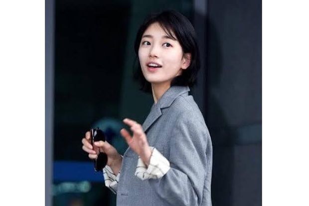 Suzy Bae Kunjungi Tempat...