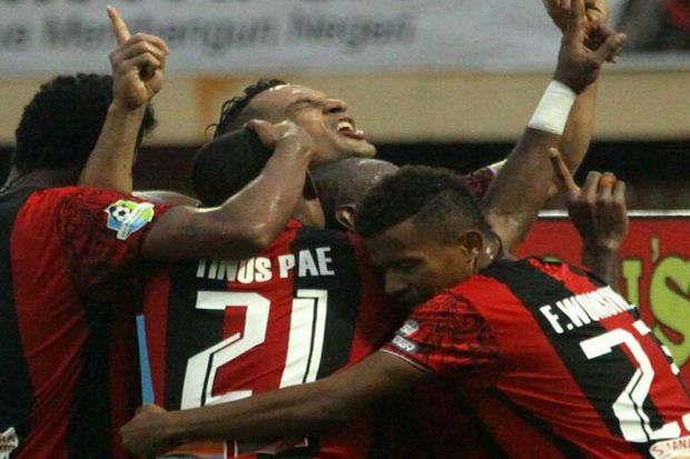 Addison Bawa Persipura...