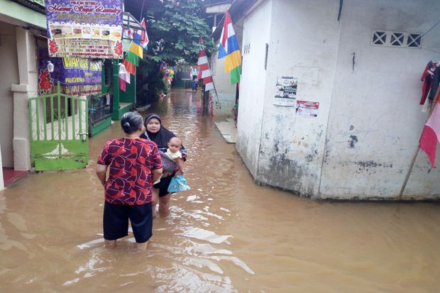 Turun Hujan, Warga Kampung...