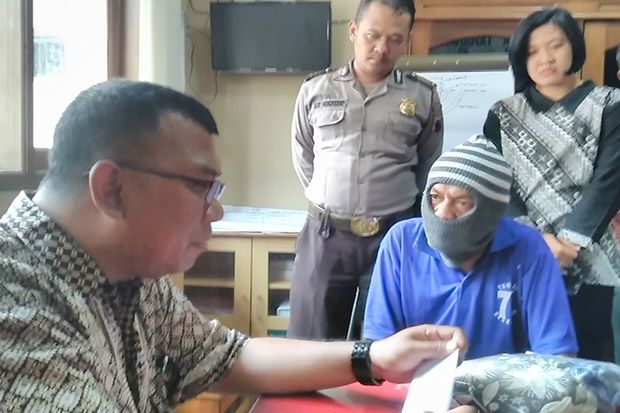 Berdalih Kemasukan Jin,...