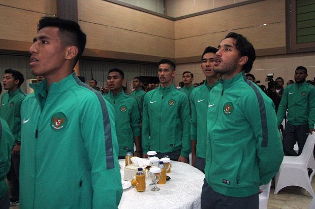 Lupakan West Ham, Ezra...