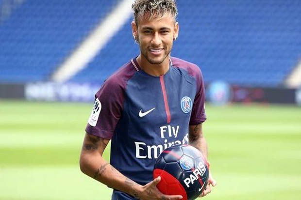 Bayar Cek ke Barca,...