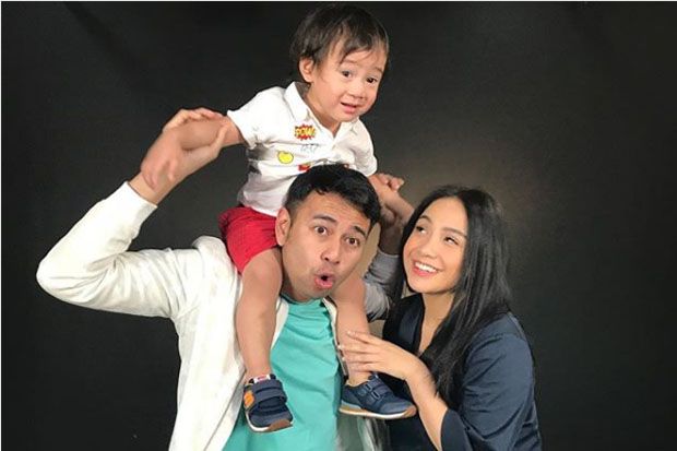 Rafathar Ulang Tahun,...