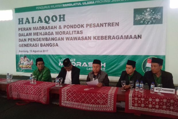 Warga NU Jabar Tolak...