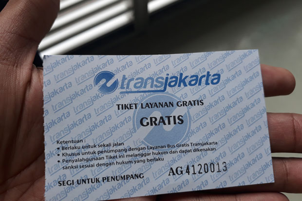 Ujicoba Koridor 13 Transjakarta,...