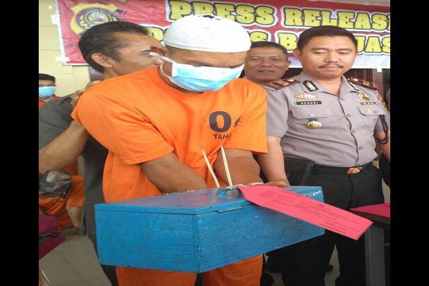 Butuh Biaya untuk Buat...