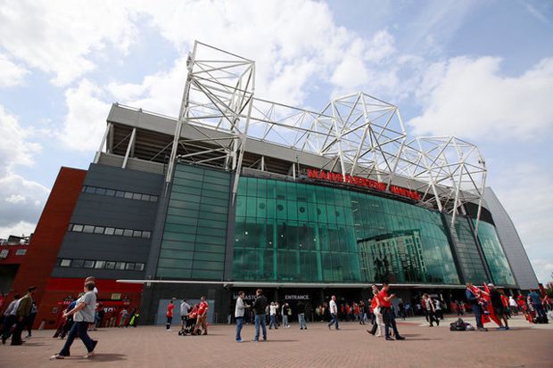 Susunan Pemain Manchester...