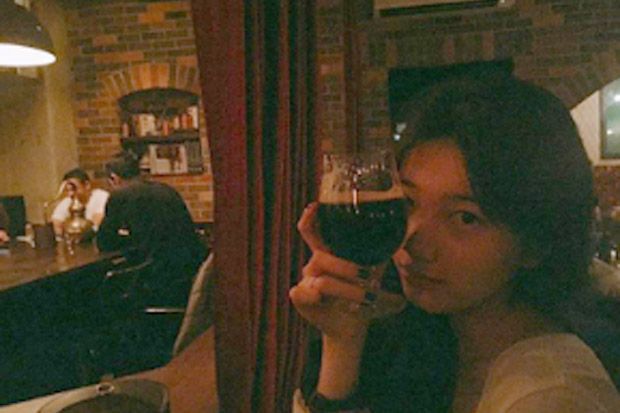 Suzy Bae Pamer Cincin...