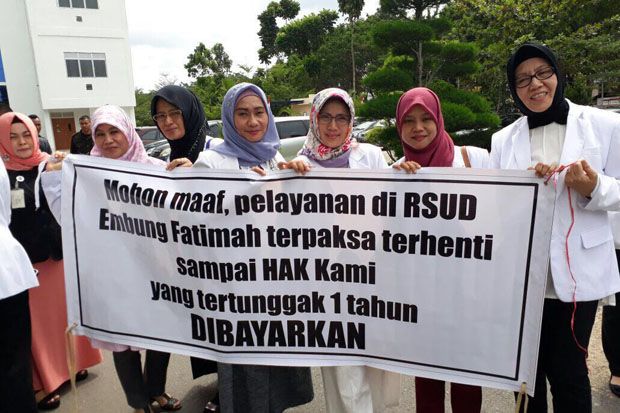 Tenaga Medis Mogok,...