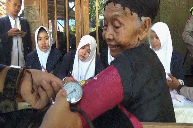 HUT RI, Puluhan Calon...